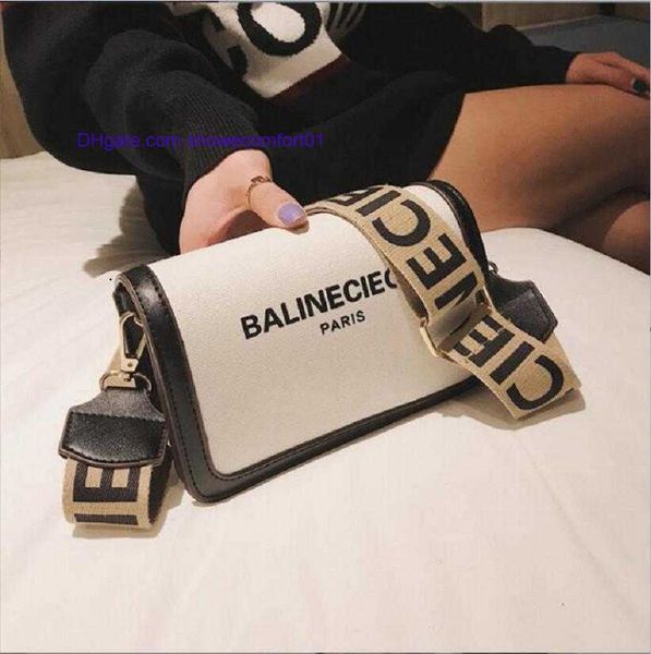 summer women purse and handbags bags 2022 new fashion casual small square bags unique designer shoulder messengershowecomfort01
summer women purse and handbags bags 2022 new fashion casual small square bags unique designer shoulder messengershowecomfort01