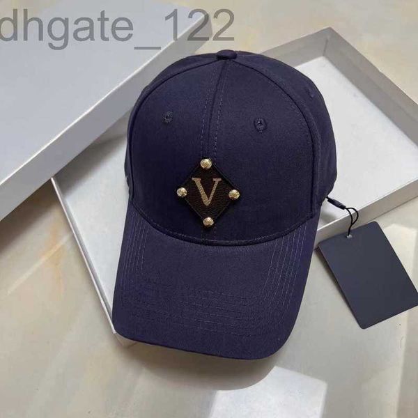 designer luxury designer cap baseball cap hat classic style is designed for men and women designers craft sunshade gifts can be given in 7vz, Blue;gray
designer luxury designer cap baseball cap hat classic style is designed for men and women designers craft sunshade gifts can be given in 7vz, Blue;gray