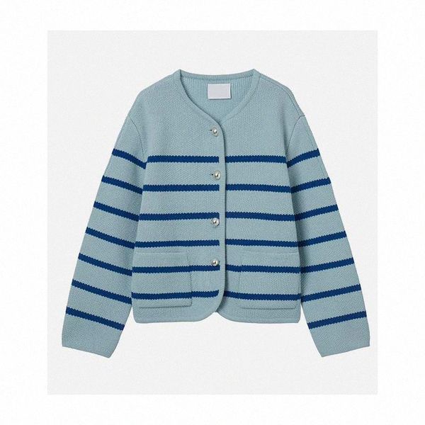 23ss cardigan sweaters embroidery print womens sweater autumn winter knitted classic knitwear keep warm jumpers design 13mj#, White;black
23ss cardigan sweaters embroidery print womens sweater autumn winter knitted classic knitwear keep warm jumpers design 13mj#, White;black