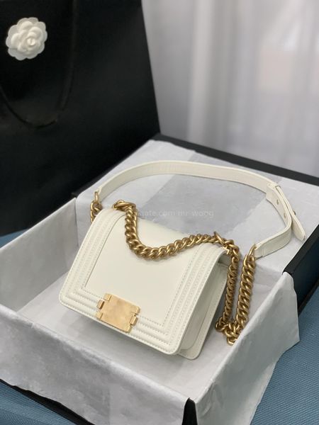 2023 shopping bag cowhide series classic series design luxury bag fashion women handbag purse chain 5a quality
2023 shopping bag cowhide series classic series design luxury bag fashion women handbag purse chain 5a quality
