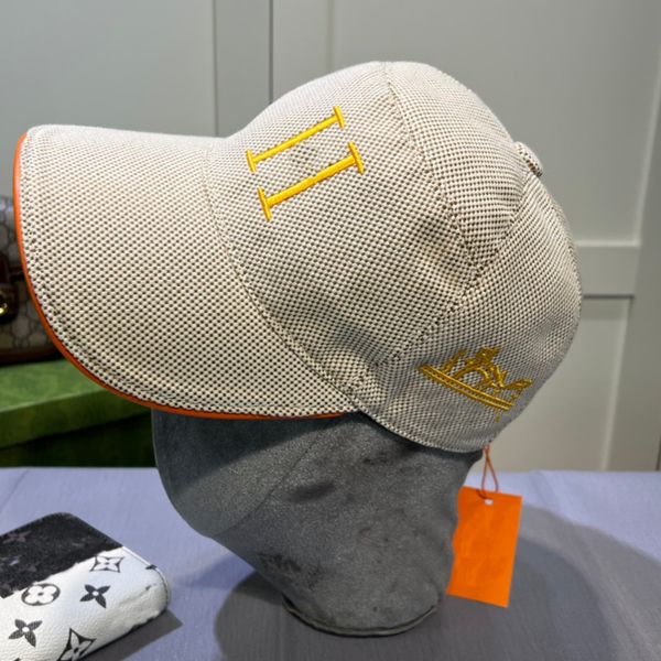 outdoor sport luxury baseball cap spring and summer fashion letters adjustable men women designer caps hip hop classic hat, Blue;gray
outdoor sport luxury baseball cap spring and summer fashion letters adjustable men women designer caps hip hop classic hat, Blue;gray