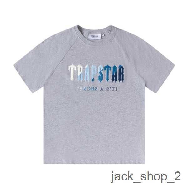 2023 designer mens trapstar t shirt short sleeve print outfit chenille tracksuit black cotton london streetwear s-2xl 3 m4fh, White;black
2023 designer mens trapstar t shirt short sleeve print outfit chenille tracksuit black cotton london streetwear s-2xl 3 m4fh, White;black