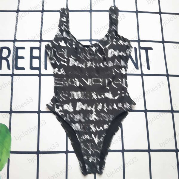 brand swimwear black and white graffiti logo personalized girl swimwears u-neck chest pad design bare waist slimming bathing suit swimsuit w, White;black
brand swimwear black and white graffiti logo personalized girl swimwears u-neck chest pad design bare waist slimming bathing suit swimsuit w, White;black