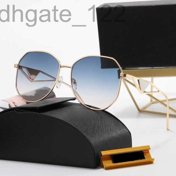 designer men women designer sunglasses classic letter eyeglasses goggle sunmmer sun glasses mix color triangular signature with box fs8m, White;black
designer men women designer sunglasses classic letter eyeglasses goggle sunmmer sun glasses mix color triangular signature with box fs8m, White;black