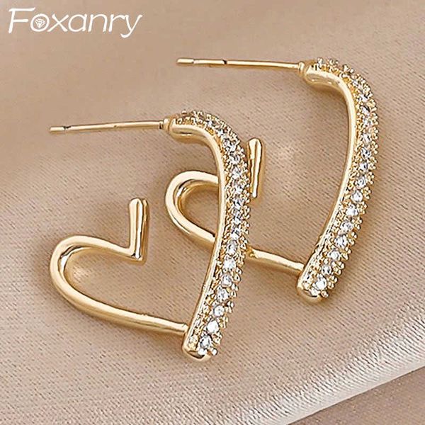 charm anry prevent allergy gold color d earrings for women trendy elegant sparkling single row zircons love heart bride jewelry l230315, Golden
charm anry prevent allergy gold color d earrings for women trendy elegant sparkling single row zircons love heart bride jewelry l230315, Golden