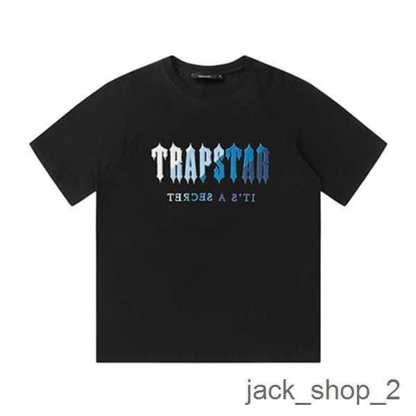 2023 designer mens trapstar t shirt short sleeve print outfit chenille tracksuit black cotton london streetwear s-2xl 10 r6z5, White;black
2023 designer mens trapstar t shirt short sleeve print outfit chenille tracksuit black cotton london streetwear s-2xl 10 r6z5, White;black
