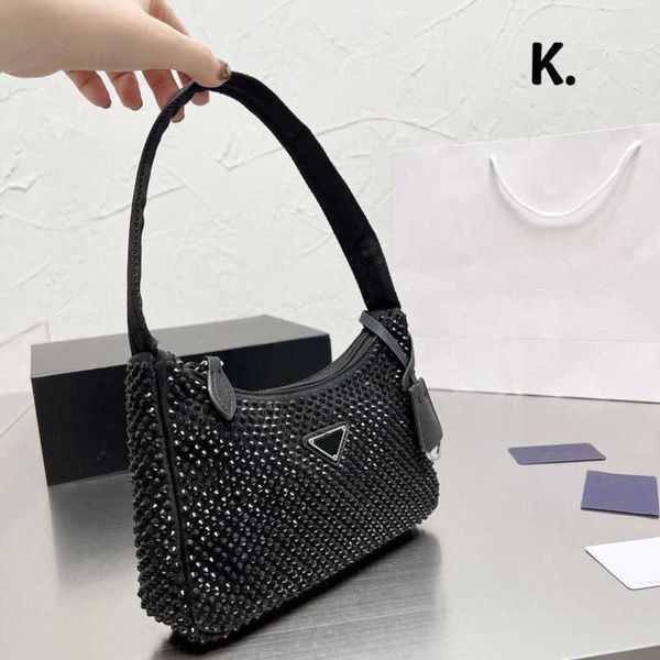 new designer bag shoulder bags women temperament flash diamond pack handbag modern classic underarm bag luxury wallet 
new designer bag shoulder bags women temperament flash diamond pack handbag modern classic underarm bag luxury wallet