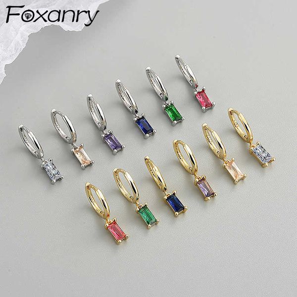 charm anry prevent allergy silver color d earrings for women trend elegant simple sparkling colorful zircon bride jewelry l230315, Golden
charm anry prevent allergy silver color d earrings for women trend elegant simple sparkling colorful zircon bride jewelry l230315, Golden