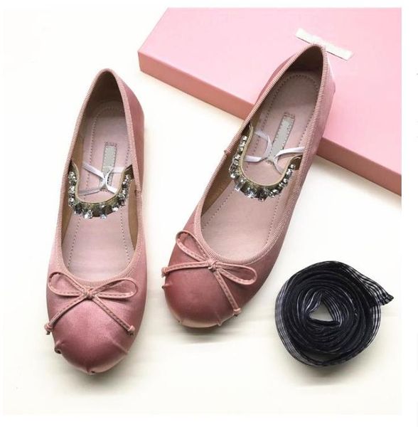 miu women's ballet shoes boat shoes designer brand bow flat bottom mary jane comfortable retro elastic band black and white pink gray r
miu women's ballet shoes boat shoes designer brand bow flat bottom mary jane comfortable retro elastic band black and white pink gray r