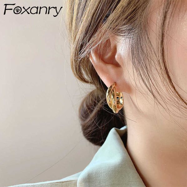 charm anry prevent allergy silver color hoop earrings for women trendy elegant vintage cross twist lines punk party jewelry l230315, Golden
charm anry prevent allergy silver color hoop earrings for women trendy elegant vintage cross twist lines punk party jewelry l230315, Golden