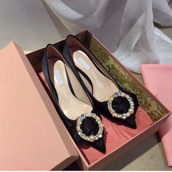 miu 2023 family dress women dress shoes new network red diamond pointed pearl buckle shallow mouth thin heel all seasons versatile wedding s, Black
miu 2023 family dress women dress shoes new network red diamond pointed pearl buckle shallow mouth thin heel all seasons versatile wedding s, Black