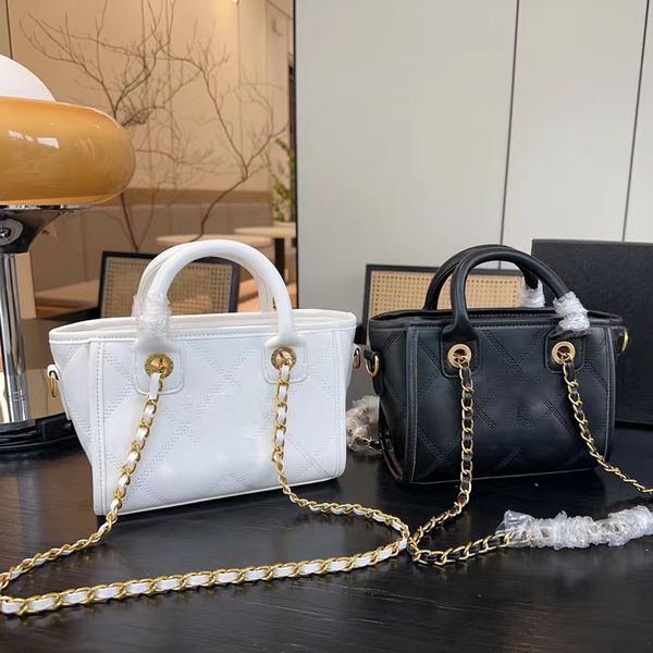 designer the tote bag shopping bag channel shoulder strap bag ladies totes handbag fashion shoulder bag genuine leather luxury crossbody bag
designer the tote bag shopping bag channel shoulder strap bag ladies totes handbag fashion shoulder bag genuine leather luxury crossbody bag