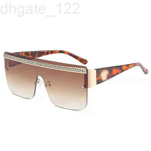 designer 2022 new fashion personality frameless men's women's han chaoliu street pgraphy sunscreen conjoined sun 81z3 dhux, White;black
designer 2022 new fashion personality frameless men's women's han chaoliu street pgraphy sunscreen conjoined sun 81z3 dhux, White;black