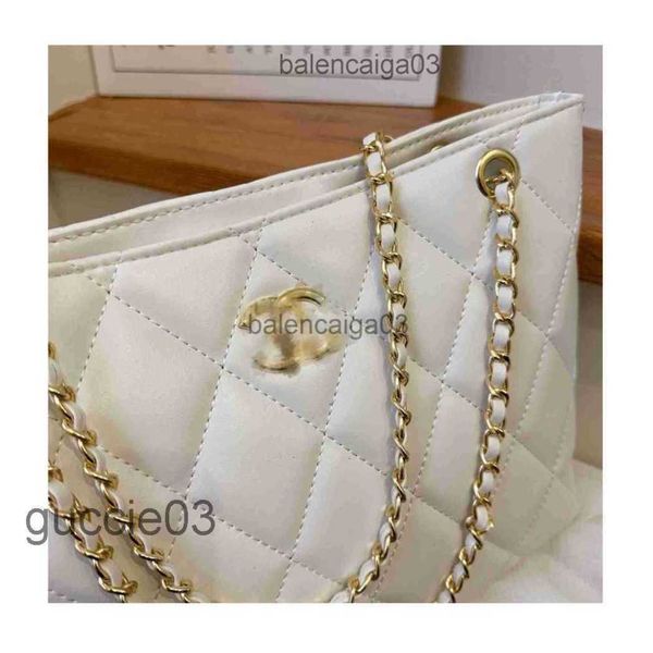 designer channel bag handbag tote shoulder crossbody bag fashion luxurious womans mens leisure new underarm commuter leather makeup bag
designer channel bag handbag tote shoulder crossbody bag fashion luxurious womans mens leisure new underarm commuter leather makeup bag
