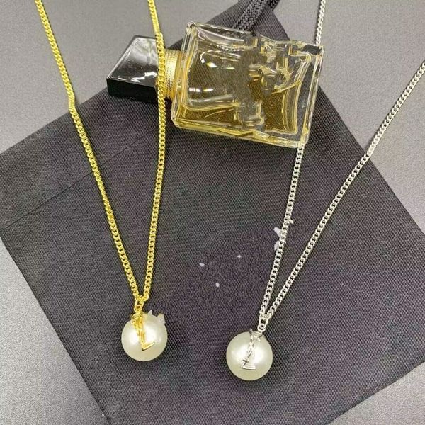 2023 original designer girls women pearl letter pendant necklace elegant love 18k gold bangles y logo engrave chain fashion jewelry lady par, Silver
2023 original designer girls women pearl letter pendant necklace elegant love 18k gold bangles y logo engrave chain fashion jewelry lady par, Silver