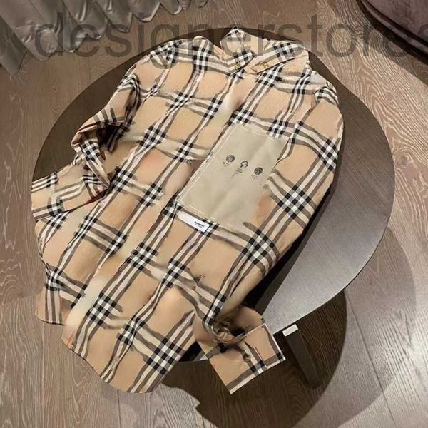 men's casual shirts designer burb mens casual sirt classic plaid long-sleeved silk sirts men women tin jacket fasion loose oversize car, White;black
men's casual shirts designer burb mens casual sirt classic plaid long-sleeved silk sirts men women tin jacket fasion loose oversize car, White;black