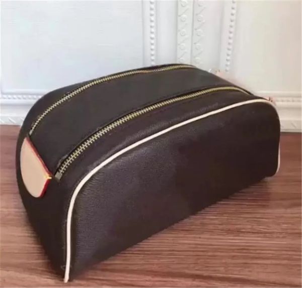 king size toiletry bag men extra large wash bags luxurys designers make up cosmetic toilet pouch women beauty makeup case pochette accessoir
king size toiletry bag men extra large wash bags luxurys designers make up cosmetic toilet pouch women beauty makeup case pochette accessoir