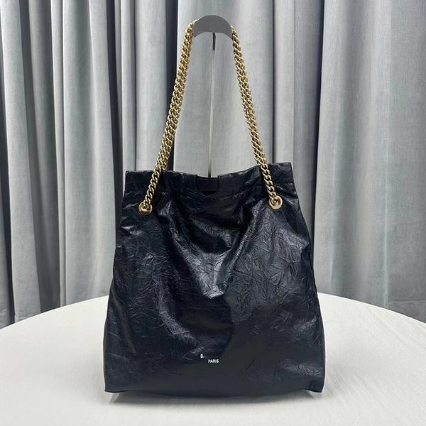cowhide tote bag black leather travel bag crossbody handbag chain shopping handbags fashion letter nylon interior drawstring mouth
cowhide tote bag black leather travel bag crossbody handbag chain shopping handbags fashion letter nylon interior drawstring mouth