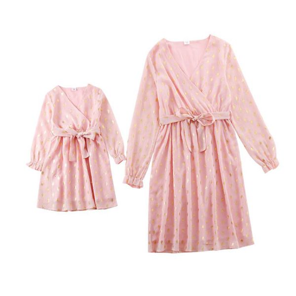 family matching outfits hiheart mom and me dress mother daughter dresses family matching outfits summer holiday women girls beach dress 2303, Blue
family matching outfits hiheart mom and me dress mother daughter dresses family matching outfits summer holiday women girls beach dress 2303, Blue