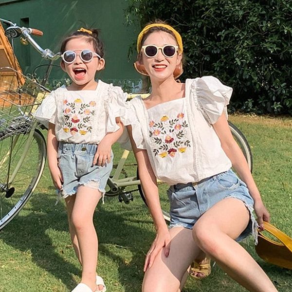 family matching outfits mother and daughter blouse with embroidery baby girls white puff sleeve blouses women korean spanish kids clothes 23, Blue
family matching outfits mother and daughter blouse with embroidery baby girls white puff sleeve blouses women korean spanish kids clothes 23, Blue