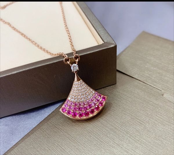 new full diamond gradient toner skirt necklace womens 18k rose gold temperament versatile fan pendant clavicle chain, Silver
new full diamond gradient toner skirt necklace womens 18k rose gold temperament versatile fan pendant clavicle chain, Silver