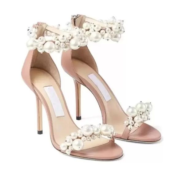 2023 designer luxury women aurelie sandals shoes black nude white patent leather pointed toe pumps lady pearl strappy bridal high heels eu 3
2023 designer luxury women aurelie sandals shoes black nude white patent leather pointed toe pumps lady pearl strappy bridal high heels eu 3