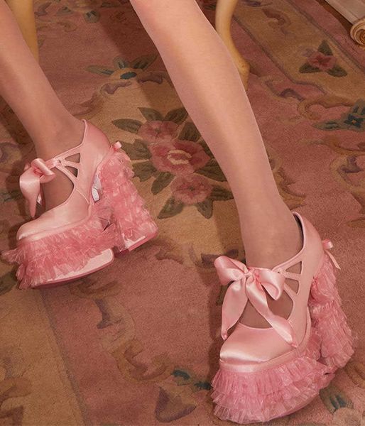 lady pink stain lace mary jane lolita pumps pink lace up platform falbala high heels banquet shoes sweet princess dress shoes 0316, Black
lady pink stain lace mary jane lolita pumps pink lace up platform falbala high heels banquet shoes sweet princess dress shoes 0316, Black