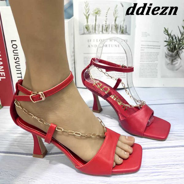 2023 new fashion metal chain women high heels sandals square toe ladies footwear pumps shoes buckle strap female casual sandals 0316, Black
2023 new fashion metal chain women high heels sandals square toe ladies footwear pumps shoes buckle strap female casual sandals 0316, Black