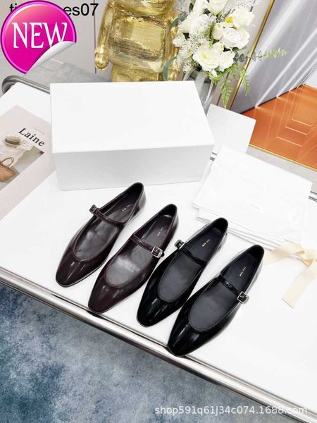 the row full leather mary jane shoes soft leather soft sole comfortable women's french flat single shoes women elegant and simple, Black
the row full leather mary jane shoes soft leather soft sole comfortable women's french flat single shoes women elegant and simple, Black