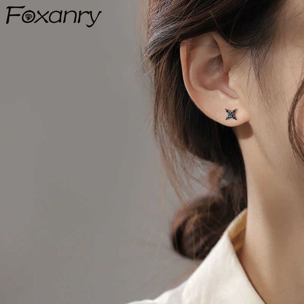 charm anry prevent allergy silve color d earrings for women trendy elegant vintage simple black zircon star party jewelry l230315, Golden
charm anry prevent allergy silve color d earrings for women trendy elegant vintage simple black zircon star party jewelry l230315, Golden
