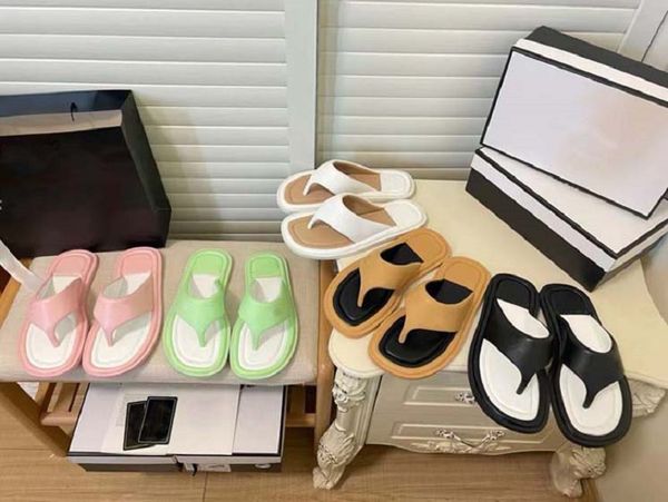 womens designer sandal vintage classic leather herringbone slippers waterproof and wear-resistant fashion beach herringbone slippers 35-40, Black
womens designer sandal vintage classic leather herringbone slippers waterproof and wear-resistant fashion beach herringbone slippers 35-40, Black