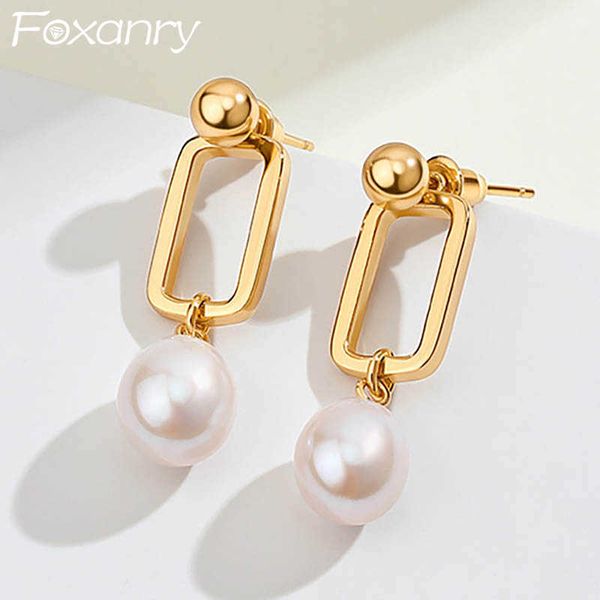 charm anry prevent allergy pearl d earrings for women couple new trendy creative hollow geometric handmade elegant bride jewelry l230315, Golden
charm anry prevent allergy pearl d earrings for women couple new trendy creative hollow geometric handmade elegant bride jewelry l230315, Golden
