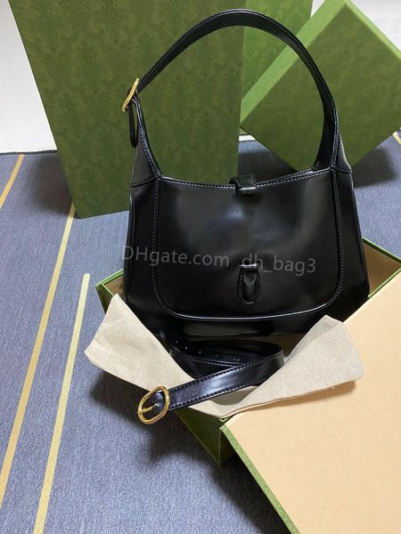 designer crossbody bag fashion handbag women's single shoulder bag spring and summer new cowhide underarm bag patent pitot detachable s
designer crossbody bag fashion handbag women's single shoulder bag spring and summer new cowhide underarm bag patent pitot detachable s