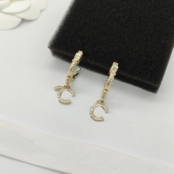 2023 luxury quality charm animal shape design drop earring with diamond in 18k gold plated have box stamp ps7613a, Golden
2023 luxury quality charm animal shape design drop earring with diamond in 18k gold plated have box stamp ps7613a, Golden