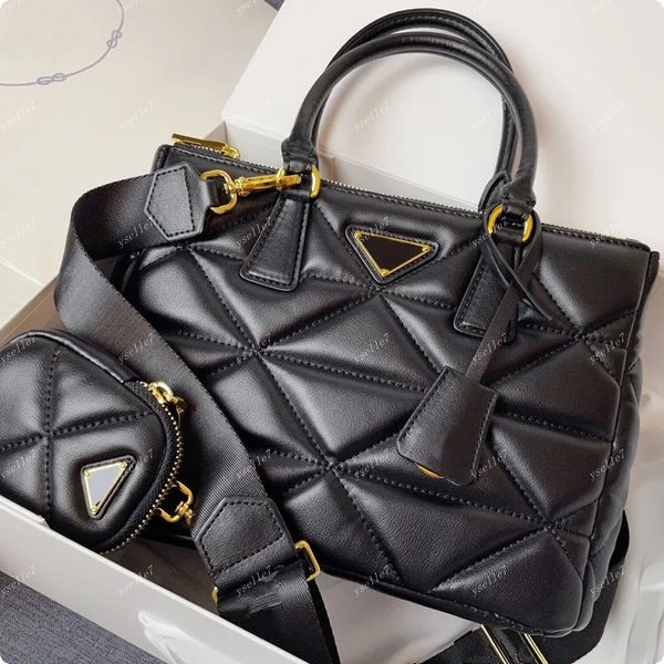 handbags fashion shoulder bag large capacity tote bags diamond lattice pattern sheepskin crossbody purse gold hardware removable nylon strap
handbags fashion shoulder bag large capacity tote bags diamond lattice pattern sheepskin crossbody purse gold hardware removable nylon strap