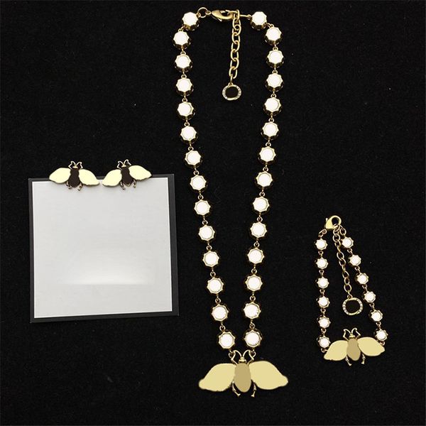 honeybees women charm full diamonds chain luxury bracelets female elliptic ring necklaces, Golden
honeybees women charm full diamonds chain luxury bracelets female elliptic ring necklaces, Golden
