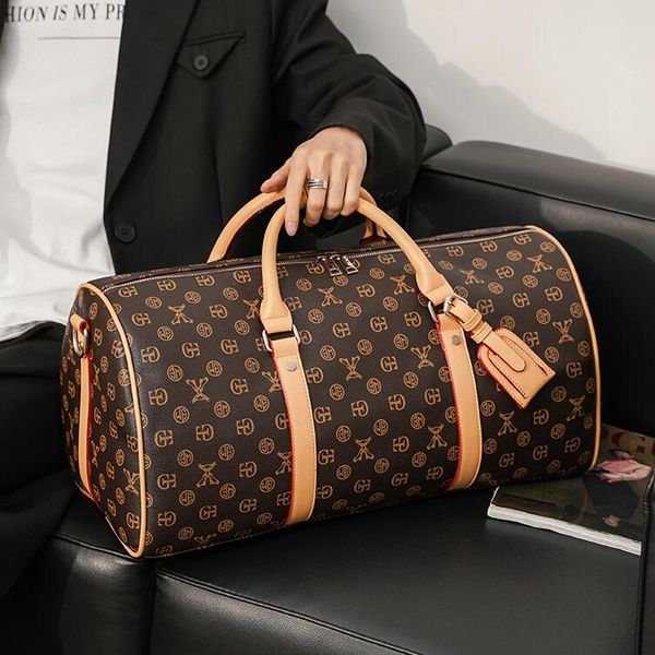 factory wholesale men shoulder bags 2 colors street popular letter printing fitness bag trend contrast leather handbag horizontal wear-resis
factory wholesale men shoulder bags 2 colors street popular letter printing fitness bag trend contrast leather handbag horizontal wear-resis