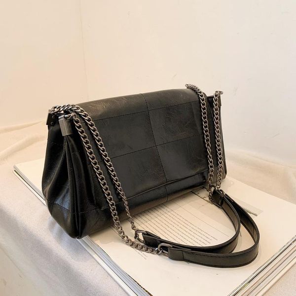 shoulder bags quality female bag texture large-capacity all-match women cross-body pouch simple chain quilted
shoulder bags quality female bag texture large-capacity all-match women cross-body pouch simple chain quilted