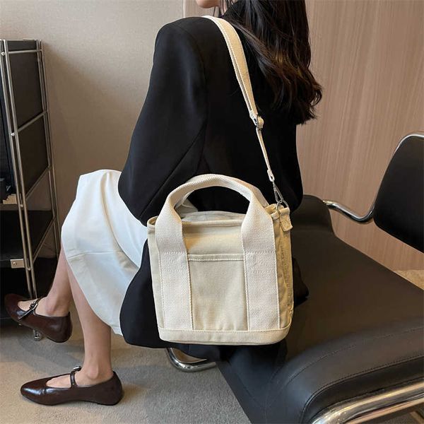 nxy small canvas korean style tote for women casual ladies handbags simple crossbody bag with short handle 2023 spring new
nxy small canvas korean style tote for women casual ladies handbags simple crossbody bag with short handle 2023 spring new