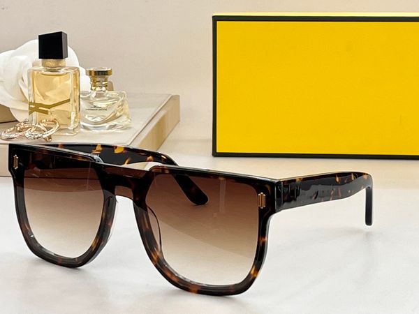 F Letter Sunglasses fund For Men and Women Designers Summer 0626 Style Anti-Ultraviolet Retro Eyewear Full Frame Random Box
F Letter Sunglasses fund For Men and Women Designers Summer 0626 Style Anti-Ultraviolet Retro Eyewear Full Frame Random Box