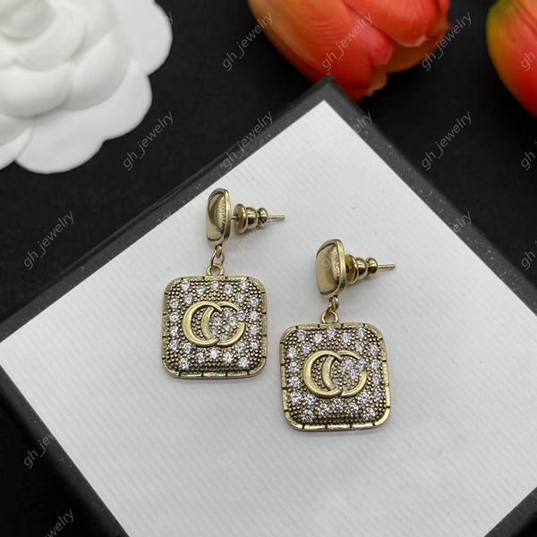 2023 new fashion charm earrings aretes orecchini diamond letter pendant brand designer earring for women party lovers gift jewelry, Golden
2023 new fashion charm earrings aretes orecchini diamond letter pendant brand designer earring for women party lovers gift jewelry, Golden