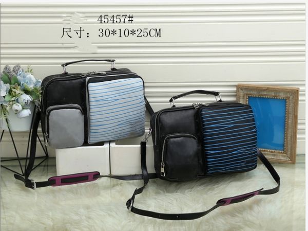 designer handbags men shoulder crossbody bag leather trio messenger bags luxury make up bag wallet tote man's bag
designer handbags men shoulder crossbody bag leather trio messenger bags luxury make up bag wallet tote man's bag