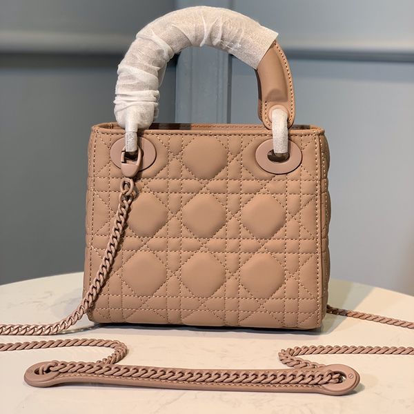 mini lady dior bag designer handbag m0505 ultramatte cannage calfskin crossbody bags 17cm luxury evening bags d002
mini lady dior bag designer handbag m0505 ultramatte cannage calfskin crossbody bags 17cm luxury evening bags d002