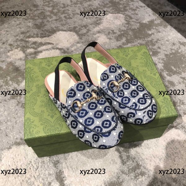 kids sandals baby slipper shoes child shoes summer two belt designs box packaging children' size 26-35, Black;grey
kids sandals baby slipper shoes child shoes summer two belt designs box packaging children' size 26-35, Black;grey