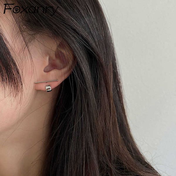 charm anry prevent allergy silve d earrings fashion punk vintage simple one line geometric party jewelry wholesale l230315, Golden
charm anry prevent allergy silve d earrings fashion punk vintage simple one line geometric party jewelry wholesale l230315, Golden