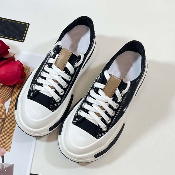 sports running shoes luxury brand 2023 new classic women's fashion versatile casual charm comfortable biscuit dad shoes
sports running shoes luxury brand 2023 new classic women's fashion versatile casual charm comfortable biscuit dad shoes