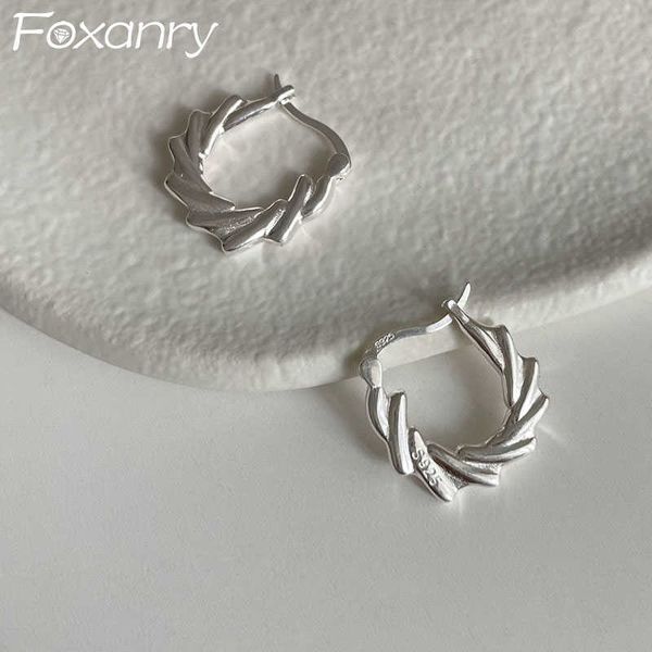 charm anry prevent allergy silver color earrings for women new fashion creative irregular geometric handmade party jewelry l230315, Golden
charm anry prevent allergy silver color earrings for women new fashion creative irregular geometric handmade party jewelry l230315, Golden