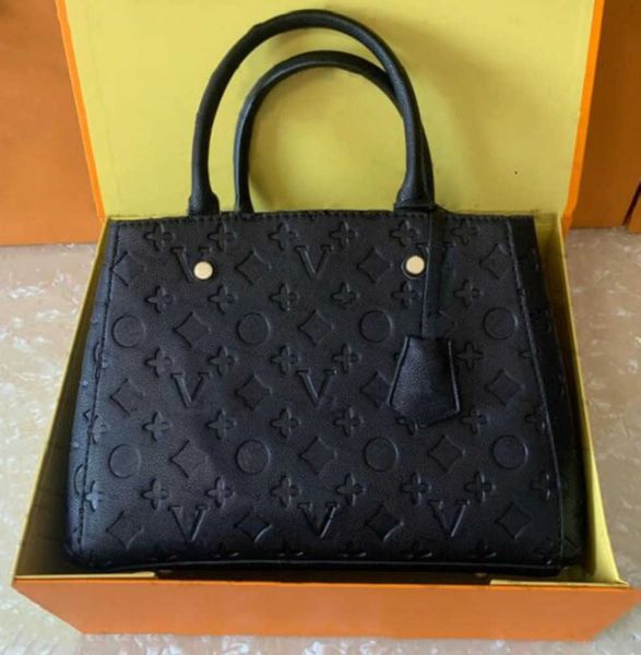 briefcases 2023 leather handbags women corssbody messenger bags purse tote satchel embossing vintage designer shoulder bags lady handbag wal
briefcases 2023 leather handbags women corssbody messenger bags purse tote satchel embossing vintage designer shoulder bags lady handbag wal
