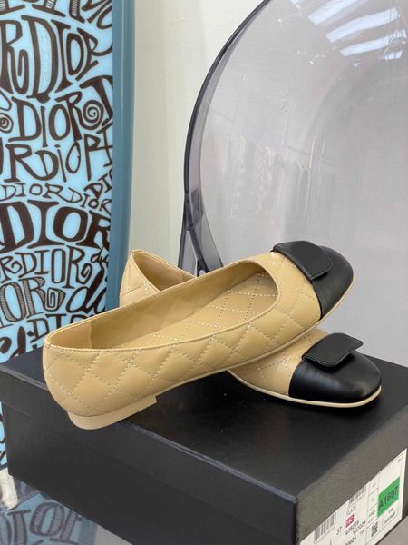 designer women plaid quilted checks boat shoes luxury branded cha and n flat el womens ladies casual shoes metal buckle c leather ladies laz, Black 
designer women plaid quilted checks boat shoes luxury branded cha and n flat el womens ladies casual shoes metal buckle c leather ladies laz, Black