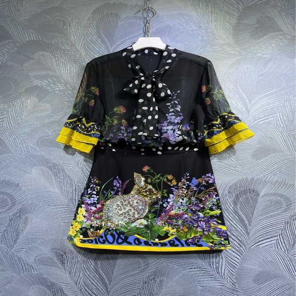 designer womens 2023 spring new two pics suit bowtie print with half skirt set disign clothes, White
designer womens 2023 spring new two pics suit bowtie print with half skirt set disign clothes, White